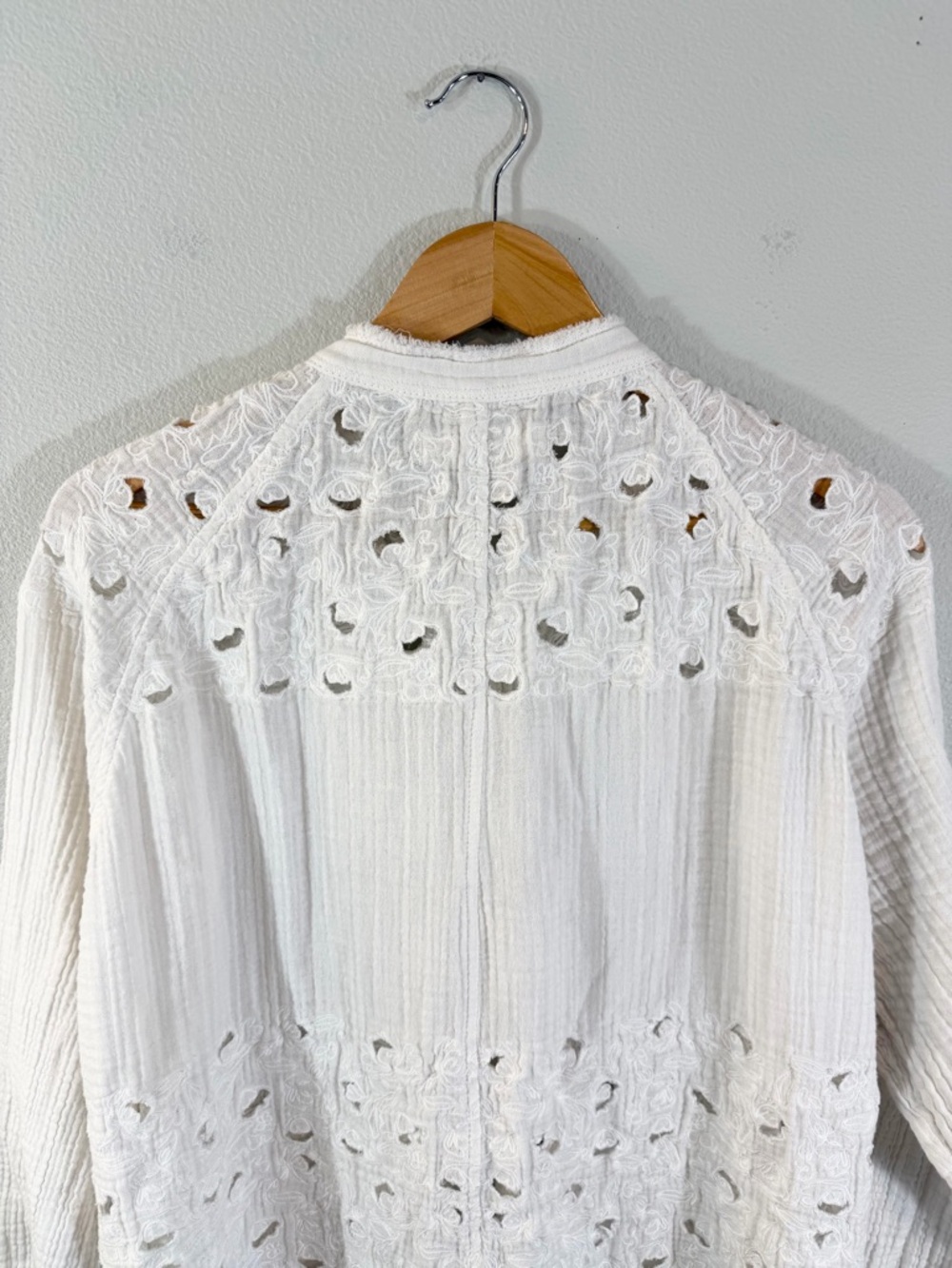 We the Free Summer Daydream Cutwork Top Size S White Gauze Cotton Boho Cottage - Picture 12 of 13